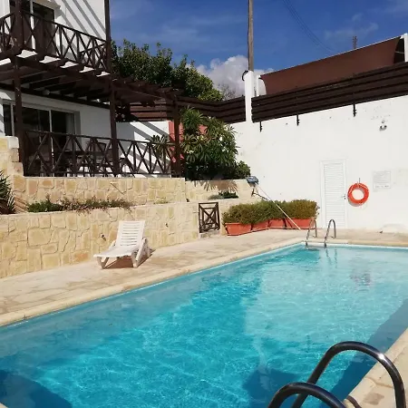 Tatil Evi Rolling In The Hills Of